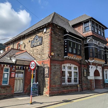 Cwmcarn Hotel & Bunkhouse Exterior foto